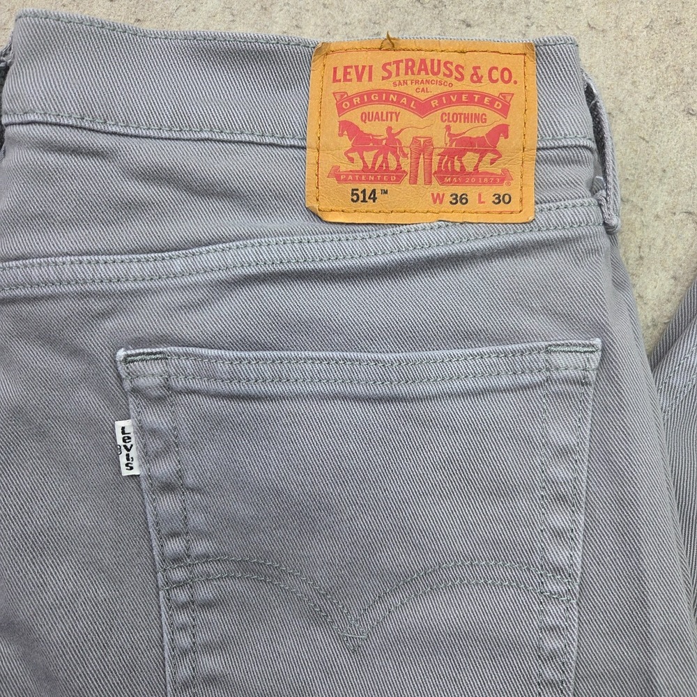 Levi's 514 Jeans Mens 36x30 Straight Fit Grey Stretch Denim Fits (36x28) - Picture 2 of 15